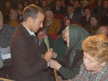 Mazăre se întâlneşte cu pensionarii constănţeni